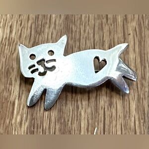 Anni & Co Sterling Silver Cat Pin